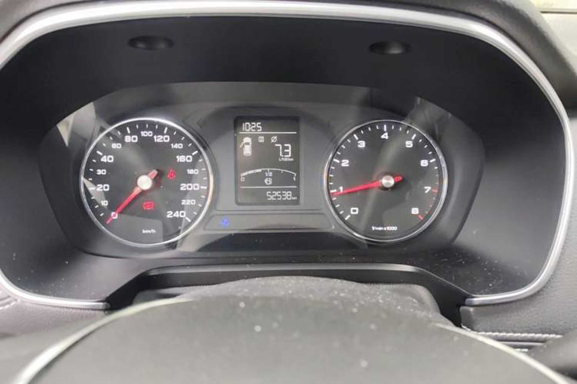 Used Roewe RX5 2018 20T Two-Wheel Drive Manual Flagship Edition Instrument Cluster