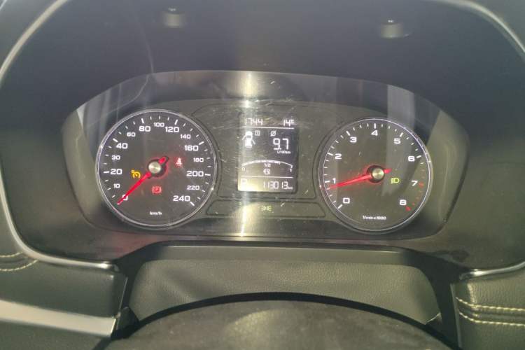 Used Roewe RX5 2018 20T Two-Wheel Drive Automatic Internet Smart Edition Instrument Cluster