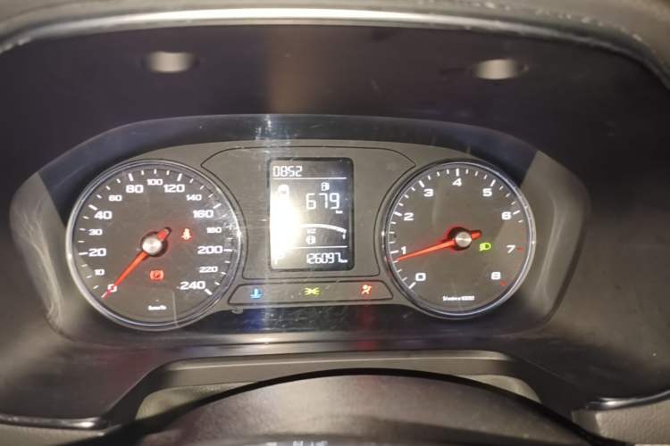 Used Roewe RX5 2018 20T Two-Wheel Drive Automatic Flagship Edition Instrument Cluster