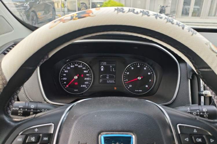 Used Roewe RX5 2018 20T Two-Wheel Drive Automatic Flagship Edition Instrument Cluster