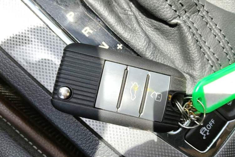 Used Roewe RX5 2018 20T Two-Wheel Drive Automatic Flagship Edition Interior 1