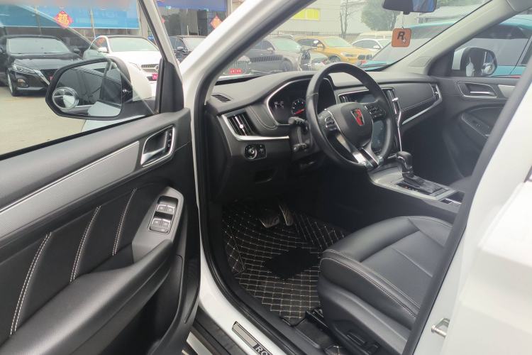 Used Roewe RX5 2018 20T Two-Wheel Drive Automatic Internet Smart Edition Interior 3