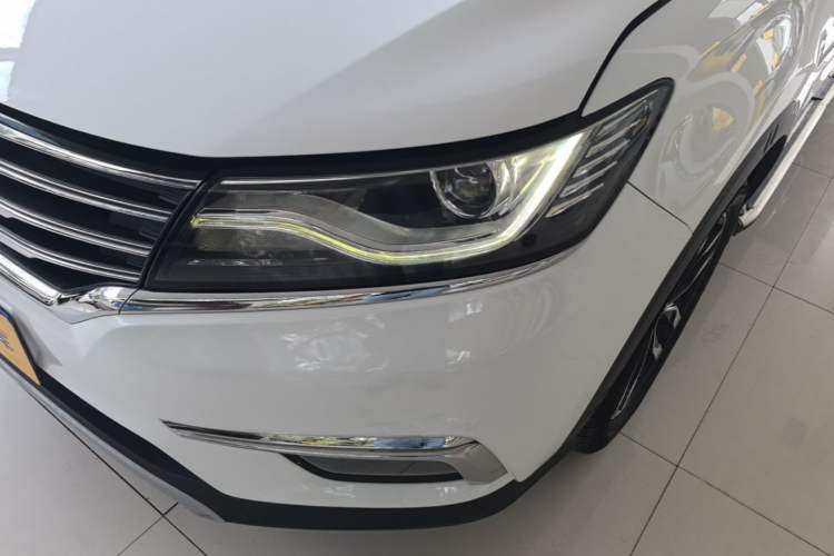 Used Roewe RX5 2018 20T Two-Wheel Drive Manual Internet Smart Edition Left Front Headlight