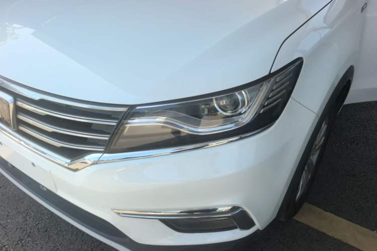 Used Roewe RX5 2018 20T Two-Wheel Drive Automatic Flagship Edition Left Front Headlight