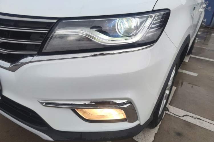 Used Roewe RX5 2018 20T Two-Wheel Drive Automatic Flagship Edition Left Front Headlight