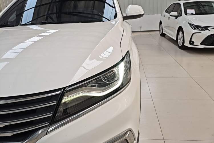 Used Roewe RX5 2018 20T Two-Wheel Drive Automatic Flagship Edition Left Front Headlight