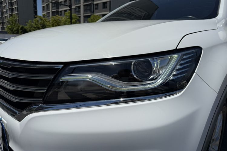 Used Roewe RX5 2018 20T Two-Wheel Drive Automatic Internet Smart Edition Left Front Headlight