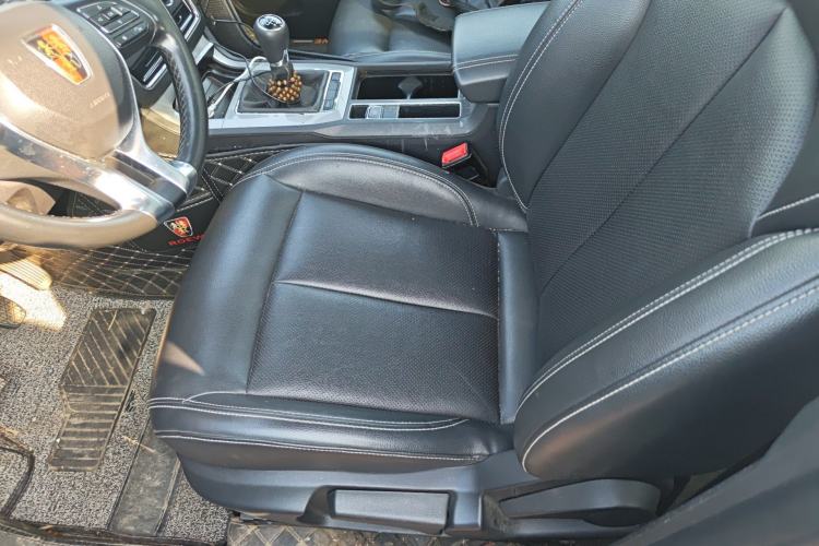 Used Roewe RX5 2018 20T Two-Wheel Drive Manual Flagship Edition Left Front Seat