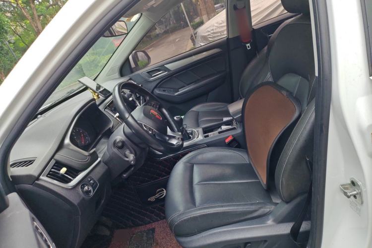 Used Roewe RX5 2018 20T Two-Wheel Drive Manual Internet Elite Edition Left Front Seat