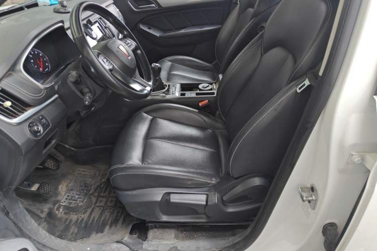 Used Roewe RX5 2018 20T Two-Wheel Drive Manual Flagship Edition Left Front Seat