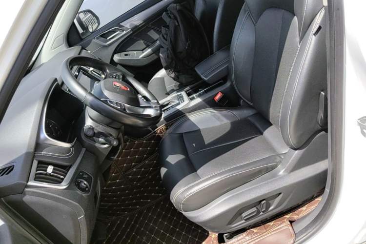 Used Roewe RX5 2018 20T Two-Wheel Drive Automatic Flagship Edition Left Front Seat