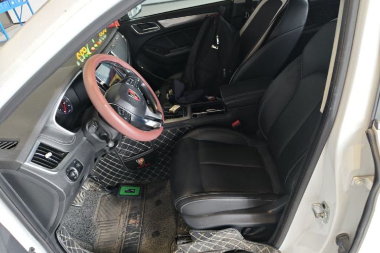 Used Roewe RX5 2018 20T Two-Wheel Drive Automatic Internet Smart Edition Left Front Seat
