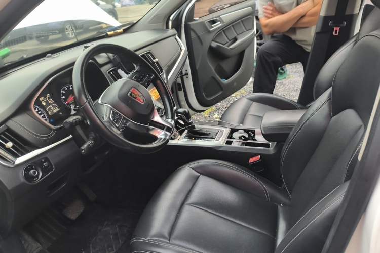 Used Roewe RX5 2018 20T Two-Wheel Drive Automatic Internet Smart Edition Left Front Seat