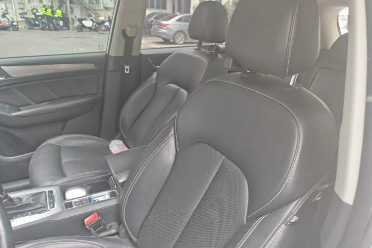 Used Roewe RX5 2018 20T Two-Wheel Drive Automatic Internet Smart Edition Left Front Seat