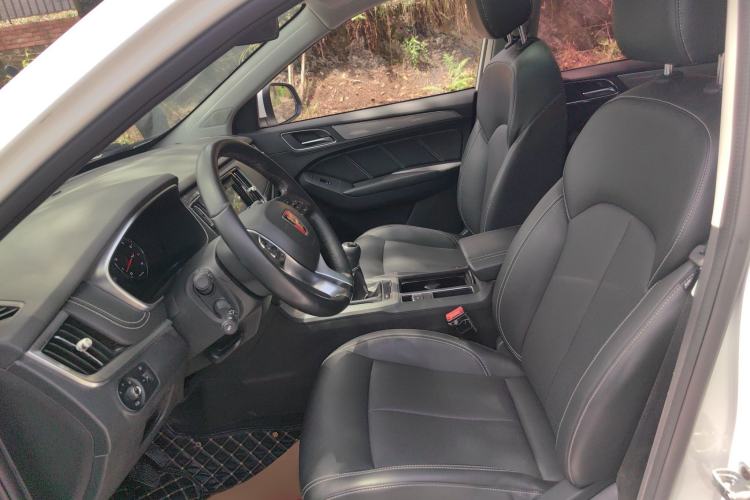 Used Roewe RX5 2018 20T Two-Wheel Drive Manual Flagship Edition Left Front Seat