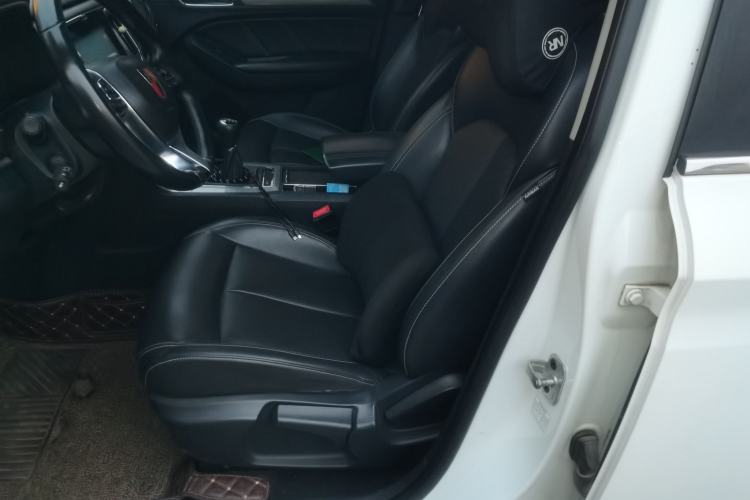 Used Roewe RX5 2018 20T Two-Wheel Drive Manual Flagship Edition Left Front Seat