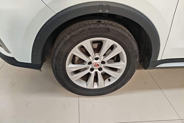 Used Roewe RX5 2018 20T Two-Wheel Drive Automatic Flagship Edition Left Front Wheel Hub