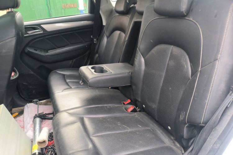 Used Roewe RX5 2018 20T Two-Wheel Drive Manual Internet Smart Edition Left Rear Seat