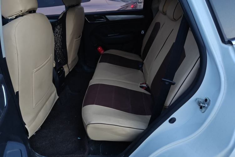 Used Roewe RX5 2018 20T Two-Wheel Drive Automatic Internet Smart Edition Left Rear Seat