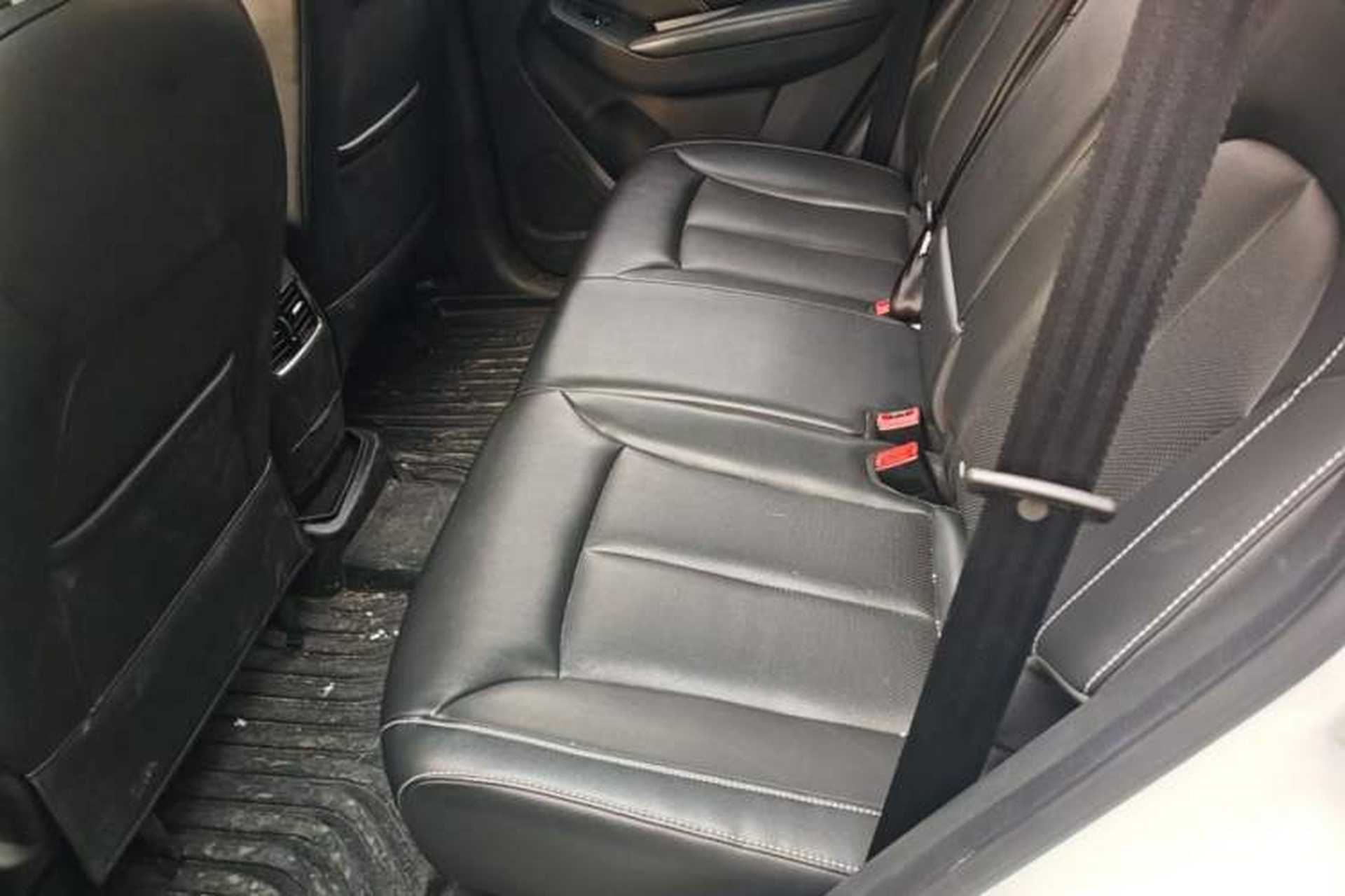 Used Roewe RX5 2018 20T Two-Wheel Drive Automatic Flagship Edition Left Rear Seat