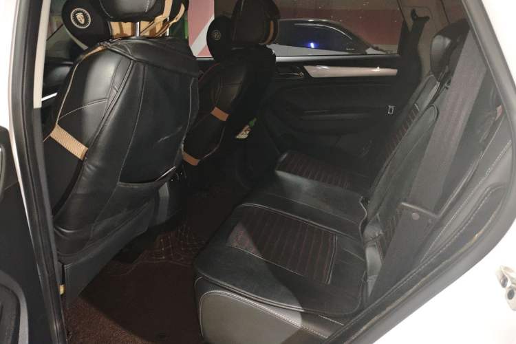 Used Roewe RX5 2018 20T Two-Wheel Drive Manual Flagship Edition Left Rear Seat