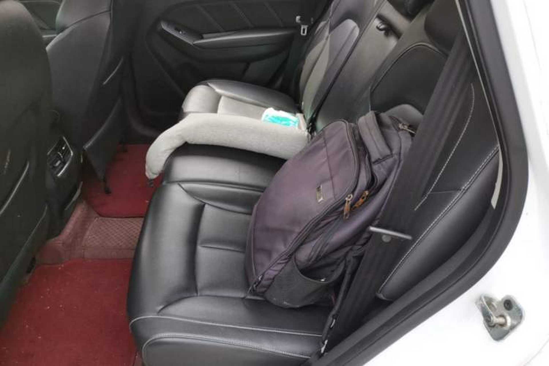 Used Roewe RX5 2018 20T Two-Wheel Drive Automatic Flagship Edition Left Rear Seat