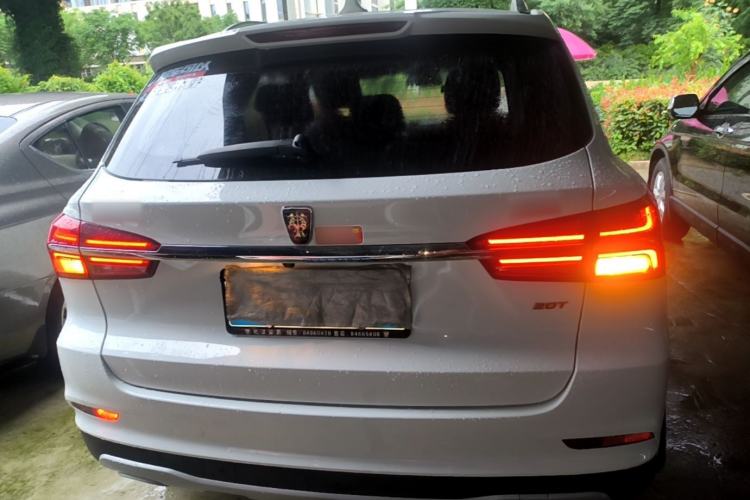 Used Roewe RX5 2018 20T Two-Wheel Drive Automatic Flagship Edition Rear