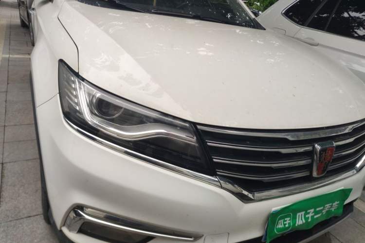 Used Roewe RX5 2018 20T Two-Wheel Drive Automatic Internet Smart Edition Right Front Headlight