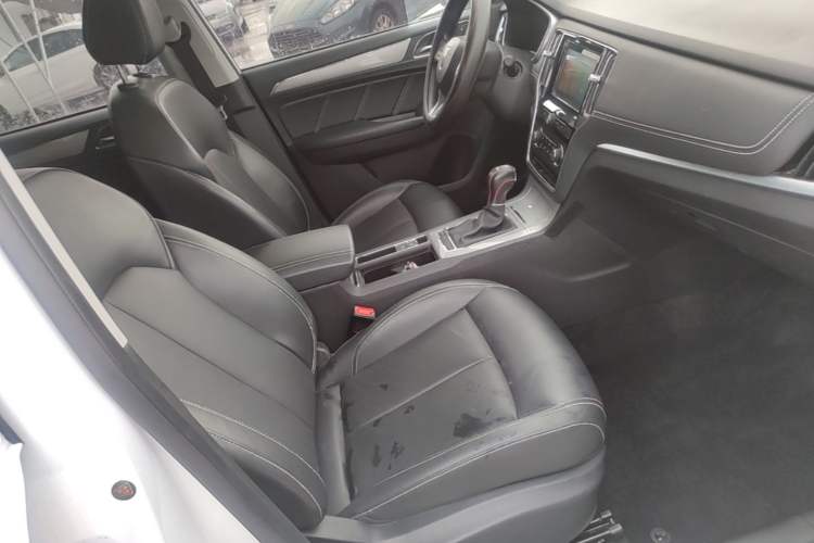 Used Roewe RX5 2018 20T Two-Wheel Drive Automatic Flagship Edition Right Front Seat