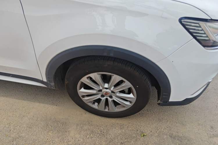 Used Roewe RX5 2018 20T Two-Wheel Drive Automatic Flagship Edition Right Front Wheel Hub