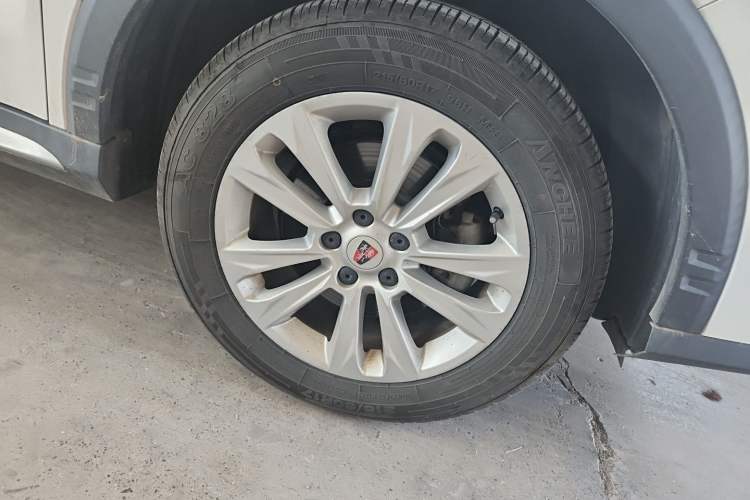 Used Roewe RX5 2018 20T Two-Wheel Drive Manual Flagship Edition Right Front Wheel Hub