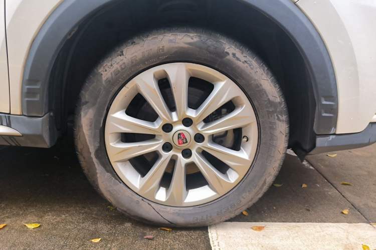 Used Roewe RX5 2018 20T Two-Wheel Drive Automatic Flagship Edition Right Front Wheel Hub