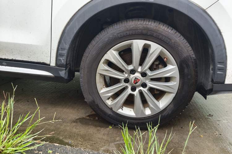 Used Roewe RX5 2018 20T Two-Wheel Drive Manual Flagship Edition Right Front Wheel Hub
