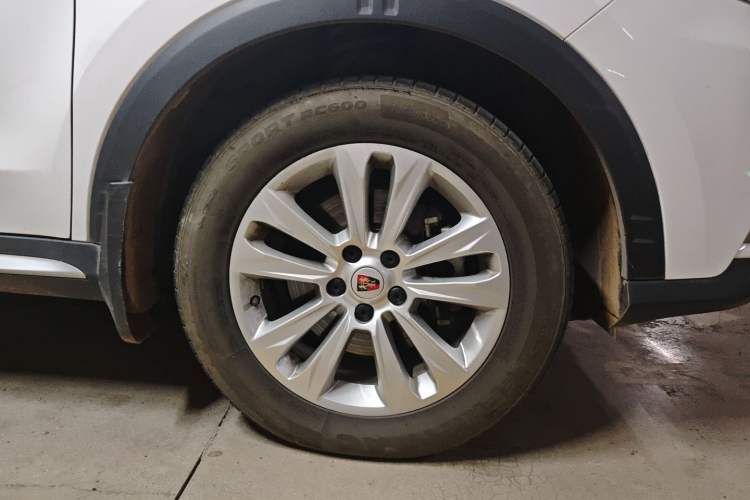 Used Roewe RX5 2018 20T Two-Wheel Drive Manual Flagship Edition Right Front Wheel Hub