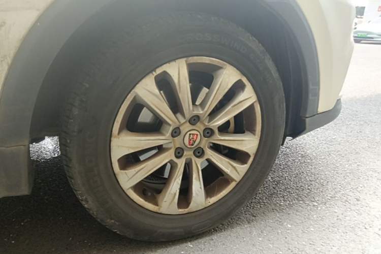 Used Roewe RX5 2018 20T Two-Wheel Drive Automatic Flagship Edition Right Front Wheel Hub