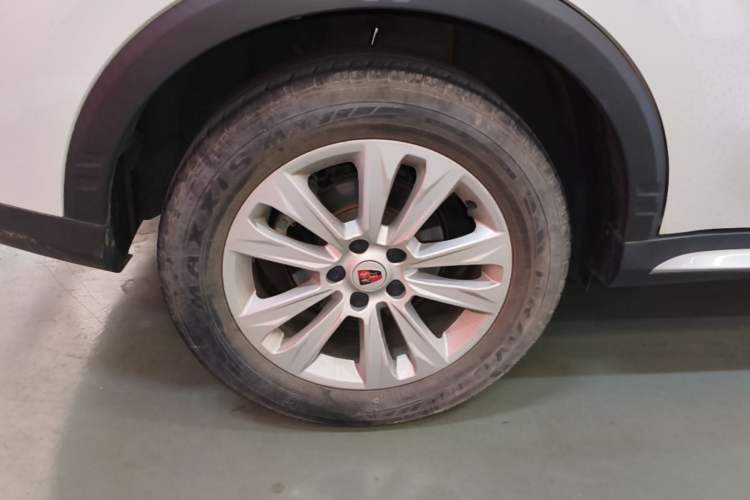 Used Roewe RX5 2018 20T Two-Wheel Drive Automatic Internet Smart Edition Right Rear Wheel Hub