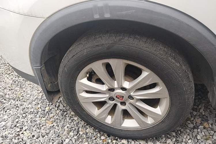 Used Roewe RX5 2018 20T Two-Wheel Drive Automatic Flagship Edition Right Rear Wheel Hub
