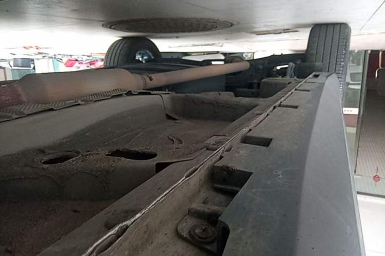 Used Roewe RX5 2018 20T Two-Wheel Drive Automatic Internet Smart Edition Right Side Sill