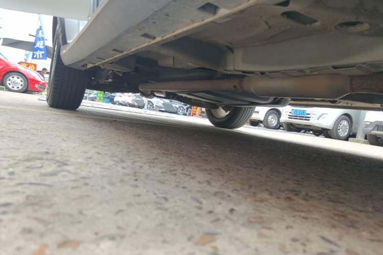 Used Roewe RX5 2018 20T Two-Wheel Drive Manual Flagship Edition Right Side Sill