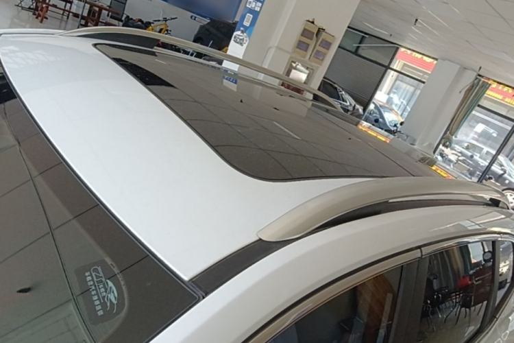 Used Roewe RX5 2018 20T Two-Wheel Drive Manual Flagship Edition Roof