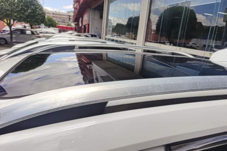 Used Roewe RX5 2018 20T Two-Wheel Drive Automatic Flagship Edition Roof
