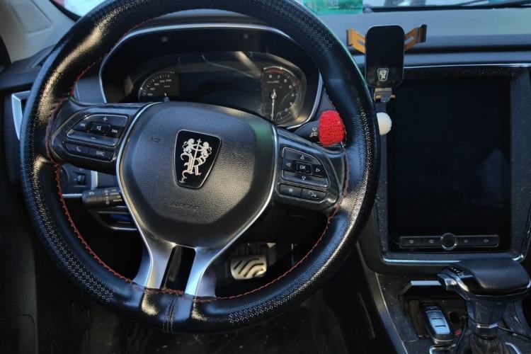 Used Roewe RX5 2018 20T Two-Wheel Drive Automatic Internet Smart Luxury Edition Steering Wheel