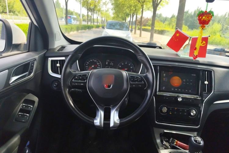 Used Roewe RX5 2018 20T Two-Wheel Drive Manual Flagship Edition Steering Wheel