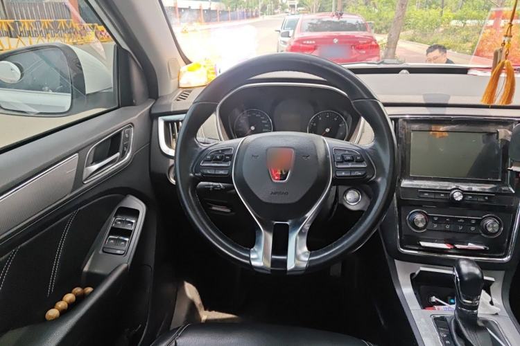 Used Roewe RX5 2018 20T Two-Wheel Drive Automatic Flagship Edition Steering Wheel