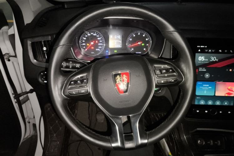 Used Roewe RX5 2018 20T Two-Wheel Drive Manual Internet Smart Edition Steering Wheel