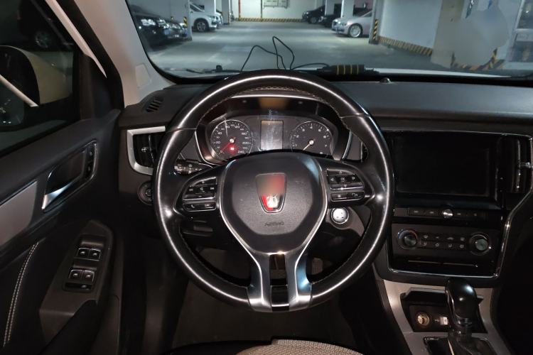 Used Roewe RX5 2018 20T Two-Wheel Drive Automatic Flagship Edition Steering Wheel