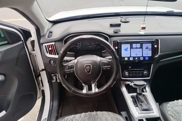 Used Roewe RX5 2018 20T Two-Wheel Drive Automatic Flagship Edition Steering Wheel