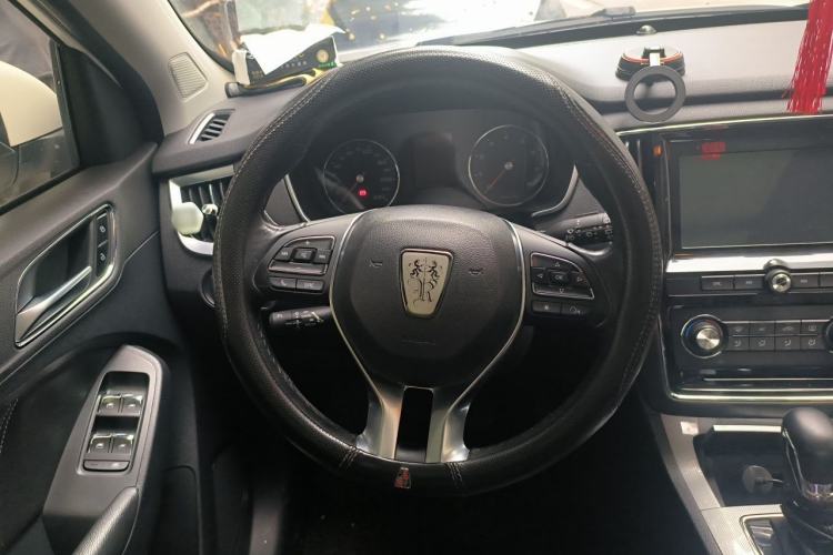 Used Roewe RX5 2018 20T Two-Wheel Drive Automatic Flagship Edition Steering Wheel