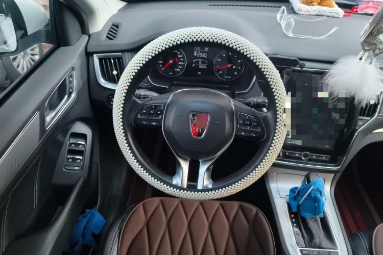 Used Roewe RX5 2018 20T Two-Wheel Drive Automatic Luxury Edition Steering Wheel