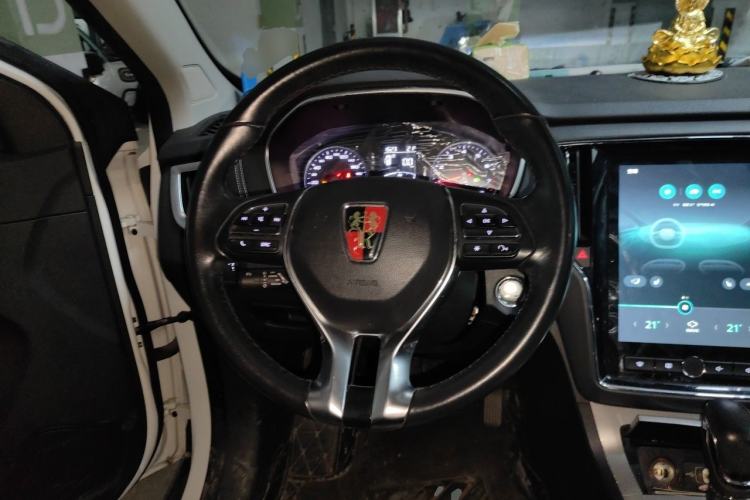 Used Roewe RX5 2018 20T Two-Wheel Drive Automatic Internet Smart Edition Steering Wheel